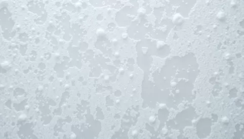 Czym usunąć osad z mydła na kabinie prysznicowej