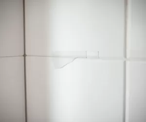 Jak odkleić kabinę prysznicową