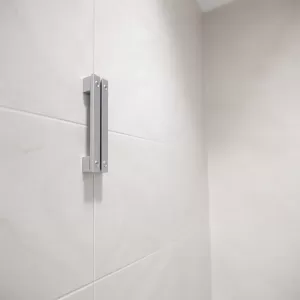 Montaż kabiny prysznicowej bez wiercenia